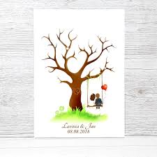 Wer nach tollen ideen für die hochzeit sucht, sollte sich einmal für das fingerabdruck hochzeits spiel interessieren. Fingerabdruckbaum Schaukel Fingerabdruckbaum