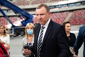 Robisz test, dostajesz pozytywny wynik, siedzisz w domu na dupie i nie narażasz zdrowia oraz życia innych . Ulccob4ni3u6hm