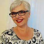 Karin Rowan's Instagram, Twitter & Facebook