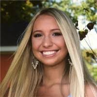 Alexandra Russell's Instagram, Twitter & Facebook