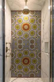 Swooning Robert Pattinson S Spanish Colonial Tile Accent Wall Mexican Tile Bathroom Spanish Style Homes