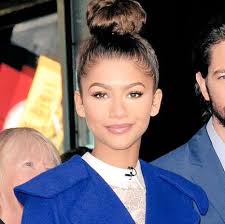 Olivia Callis (@olivia_callis)