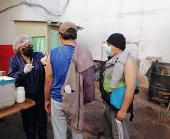 EN LA CÁRCEL DE TARABUCO SE IMPONE LA RELIGIÓN ANTES QUE LAS VACUNAS