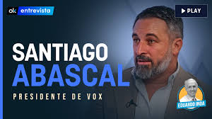 Abascal: "Sánchez, como su mujer, es un corrupto y se atrinchera en el  poder para no acabar en la cárcel"