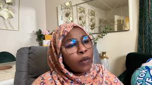 الجيران قالوا لي انت بتطلع في راجل بجي