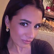 Ivana Markovic (@ivana.markovic.597033) • Facebook, Connect with friends