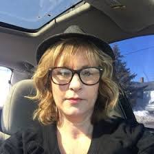 Sherry Ruff's Instagram, Twitter & Facebook