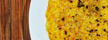 Iniziate la preparazione del risotto alla pizzaiola dal sugo di pomodoro. Risotto Alla Pizzaiola The Phood Tourist Ricette Food Recensioni