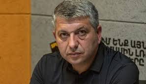 Arevmutqum Arcaxi shrjaphakman teman krkin tezhanum e». Hakob Hakobyan