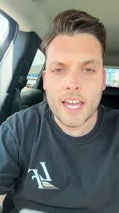 Jonah Markowitz's Instagram, Twitter & Facebook