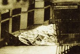 In brandenburg kommt eine frau vor gericht. Fur Eine Handvoll Francs Oder Wenn Mord Doch Verjahrt