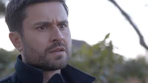 Unter uns: Sina weiß nun, dass David Rolfs Sohn ist