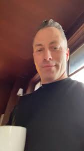 Barry Bull's Instagram, Twitter & Facebook