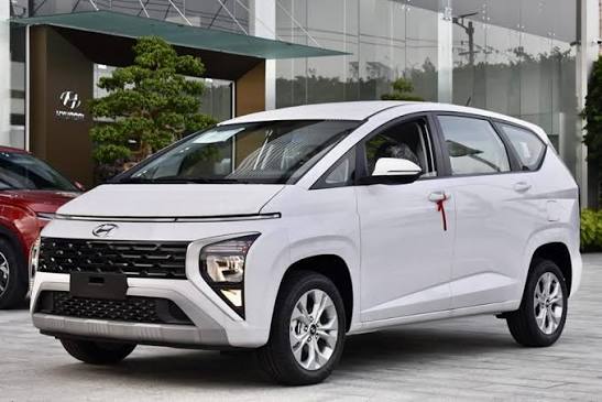 Xe hợp đồng du lịch