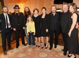 George Jones Funeral Brings Out Stars Fans George Jones Kid Rock Garth Brooks Kids