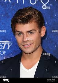 Garrett Fields's Instagram, Twitter & Facebook