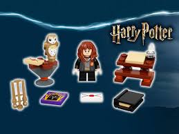 Hier gibt es spiele und quizfragen. Lego Harry Potter 30392 Hermines Schreibtisch Offizielles Bild Infos
