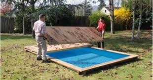 le winter deck de piscinelle une terrasse vient couvrir la piscine pour l hiver a manipuler a deux pour un moin winter pool covers swimming pools pool cover