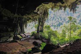 Sarawak endowed with the world's richest and most diverse ecosystem. Visting The Niah Caves In Borneo Placesofjuma