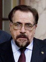 Kevin Findlay's Instagram, Twitter & Facebook