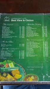 Di tempat wisata ini terdapat area pemancingan dan juga rumah makan dengan menu ikan bakar. Gurame Goreng Photo De Rumah Makan Klapa Manis Cirebon Tripadvisor