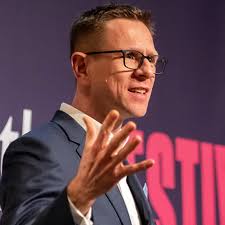 Hamish McAlpine and Professor Neil Maiden