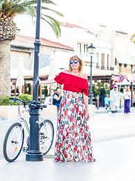 Come rendere un pantalone bianco elegante? Come Trasformare Un Vestito In Una Gonna Don T Call Me Fashion Blogger Roma
