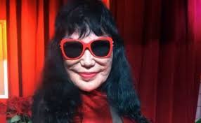 Check spelling or type a new query. Asi Era El Rostro De Lyn May Antes De Las Cirugias