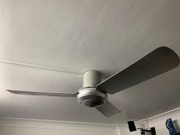 But some people want a ceiling fan with lights instead, so they don't have to purchase a light separately. 10 Best Ceiling Fans In Singapore With Bladeless Options To Stay Cool In 2020