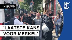 De gerechtelijke politie bij de parketten van de procureurs des konings was een onafhankelijk belgisch politiekorps dat tussen 1919 en 2000 heeft bestaan. Demonstratie Berlijn Signaal Voor De Vrijheid Youtube