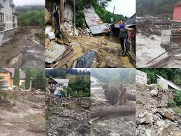 It is located in the valea roșiei, through which the small river roșia montană flows. Foto Video Apel Pentru Sprijinul Locuitorilor Din Comuna RoÈ™ia MontanÄƒ AfectatÄƒ De InundaÈ›ii È™i AlunecÄƒri De Teren Alba24