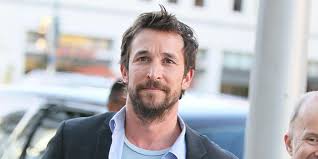 Dat maakte het model donderdag bekend. Er Acteur Noah Wyle Opgepakt Tijdens Protest Nu Het Laatste Nieuws Het Eerst Op Nu Nl