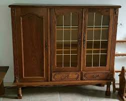 Biete hier zwei vitrinen / schränke / medizinschränke / arztschränke an. Stilvoller Antiker Schrank In Hessen Bad Soden Salmunster Ebay Kleinanzeigen Antike Schranke Antik Schrank
