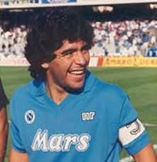 El 12 de agosto es el 224.º (ducentésimo vigesimocuarto) día del año en el calendario gregoriano y el 225.º en los años bisiestos. 1 Agosto 1926 Nasce L Associazione Calcio Napoli Pupia Tv