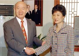 이라는 나이 차이에도 둘의 모습. ì¤'ì•™ì‹œì‚¬ë§¤ê±°ì§„