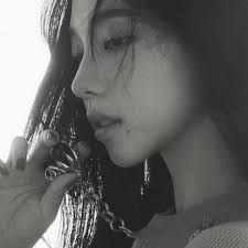 KARINA GOOD STUFF 24/7's Video