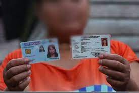 Seseorang yang akan diberikan kartu identitas oleh cara memperoleh kewarganegaraan (warga negara). Berpindah Jadi Warganegara Malaysia Salah Siapa Watyutink