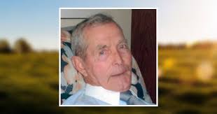 Dean Dodge's Instagram, Twitter & Facebook