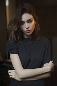 Layered hairstyle appears quite edgy and fashionable. Pin By Hanna Carter On Hair Hair Styles Dark Hair Short Hair Styles