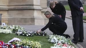 The note, which was written on queen elizabeth's stationery, featured a simple but impactful message: What We Know About Prince Philip S Funeral The Days Ahead And How The Covid Pandemic Has Changed Plans Itv News