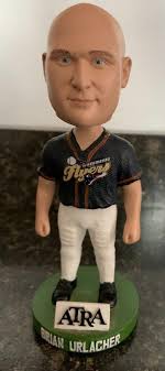 Brian Urlacher ( Chicago Bears ) Schaumburg Flyers bobble head!