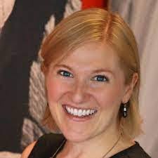 Jaclyn Dillard's Instagram, Twitter & Facebook