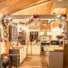 ديكورات مطابخ فخمة جدا