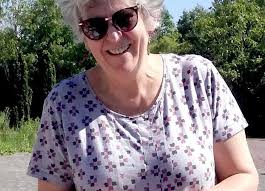 Près de Caen : inclassable directrice de théâtre, Brigitte Bertrand prend  sa retraite