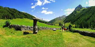 Urlaub in luttach im ahrntal. Im Sommer Ein Wanderparadies Lercherhof Chalet Ahrntal