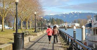 In vancouver, the summers are short, comfortable, and partly cloudy and the winters are long, very cold, wet, and mostly cloudy. Vancouver Broke A 101 Year Old Temperature Record This Past Weekend News