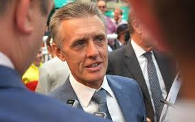 Frank Packer Plate start