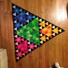 I Finally Finished My Sierpinski Triangle Quilt And Then I Gave It Away This Was A Gift To Maeve Young Daughte Quilting Math Geometric Quilt Triangle Quilt