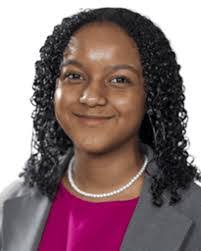 Laura Morehead's Instagram, Twitter & Facebook