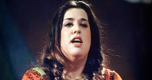 Avengers in Time: 1974, Deaths: Cass Elliot